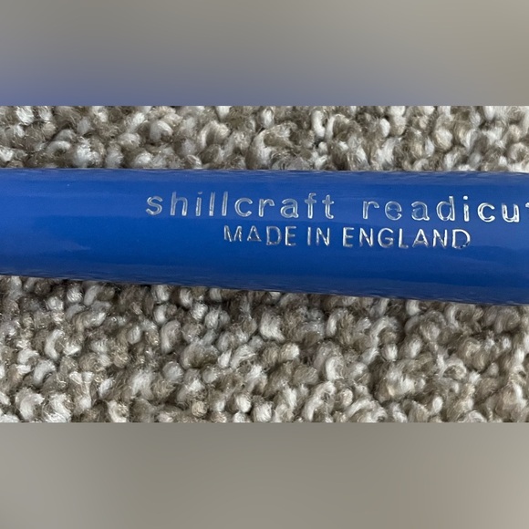 Lot Of 30 Readicut Latch & Hook Yarn 100% Wool - Picture 9 of 11